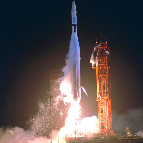 Cohete Atlas con Mariner 1