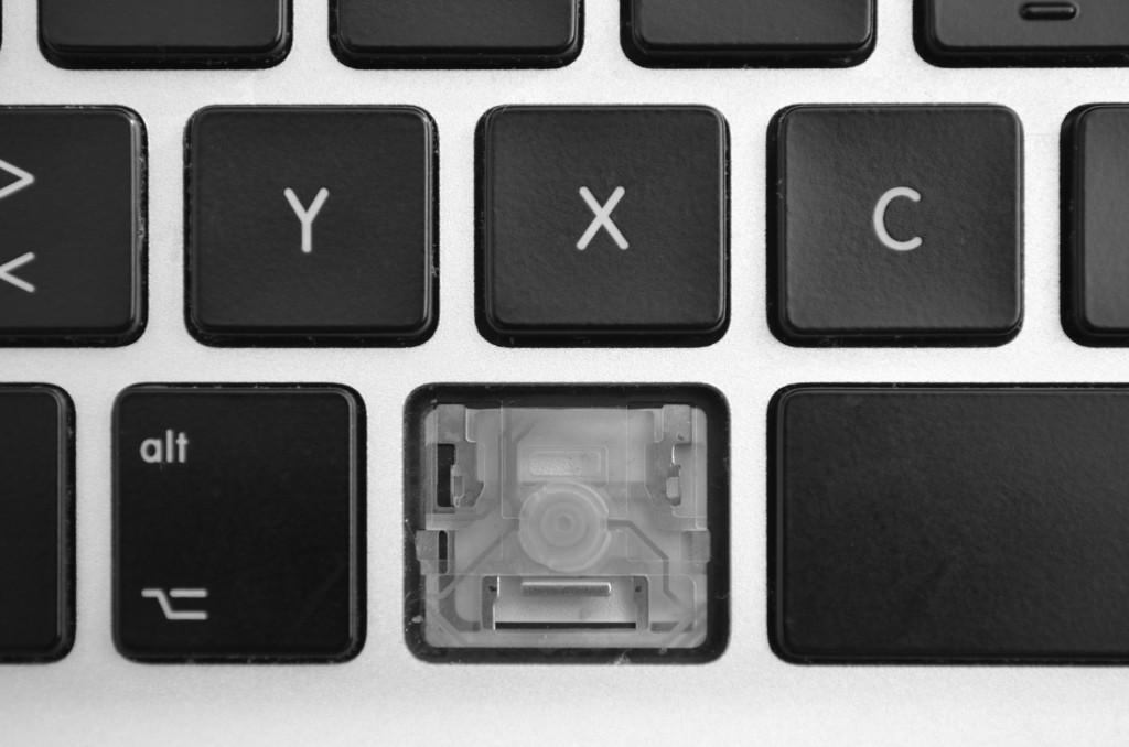 Mantenimiento preventivo de periféricos del equipo microinformático (Imagen de DoubleMcK en Pixabay) Mantenimiento preventivo de periféricos del equipo microinformático (Imagen de DoubleMcK en Pixabay)